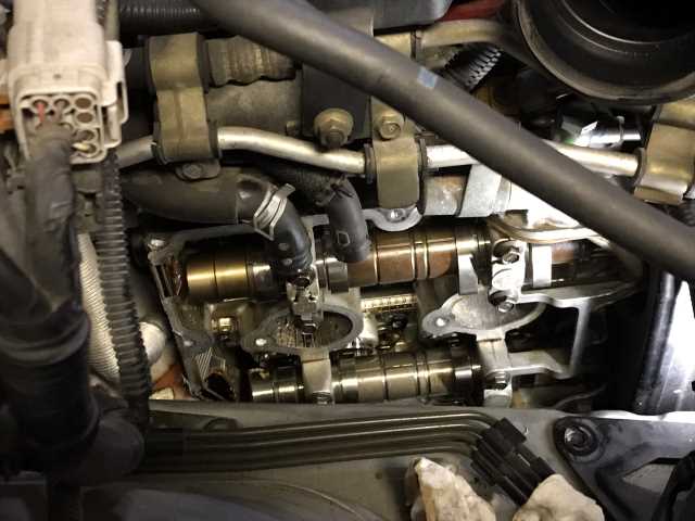 SG9フォレスターSTIオイル漏れ修理